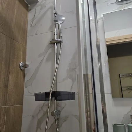 Apartman Gpx Clr-come Undone